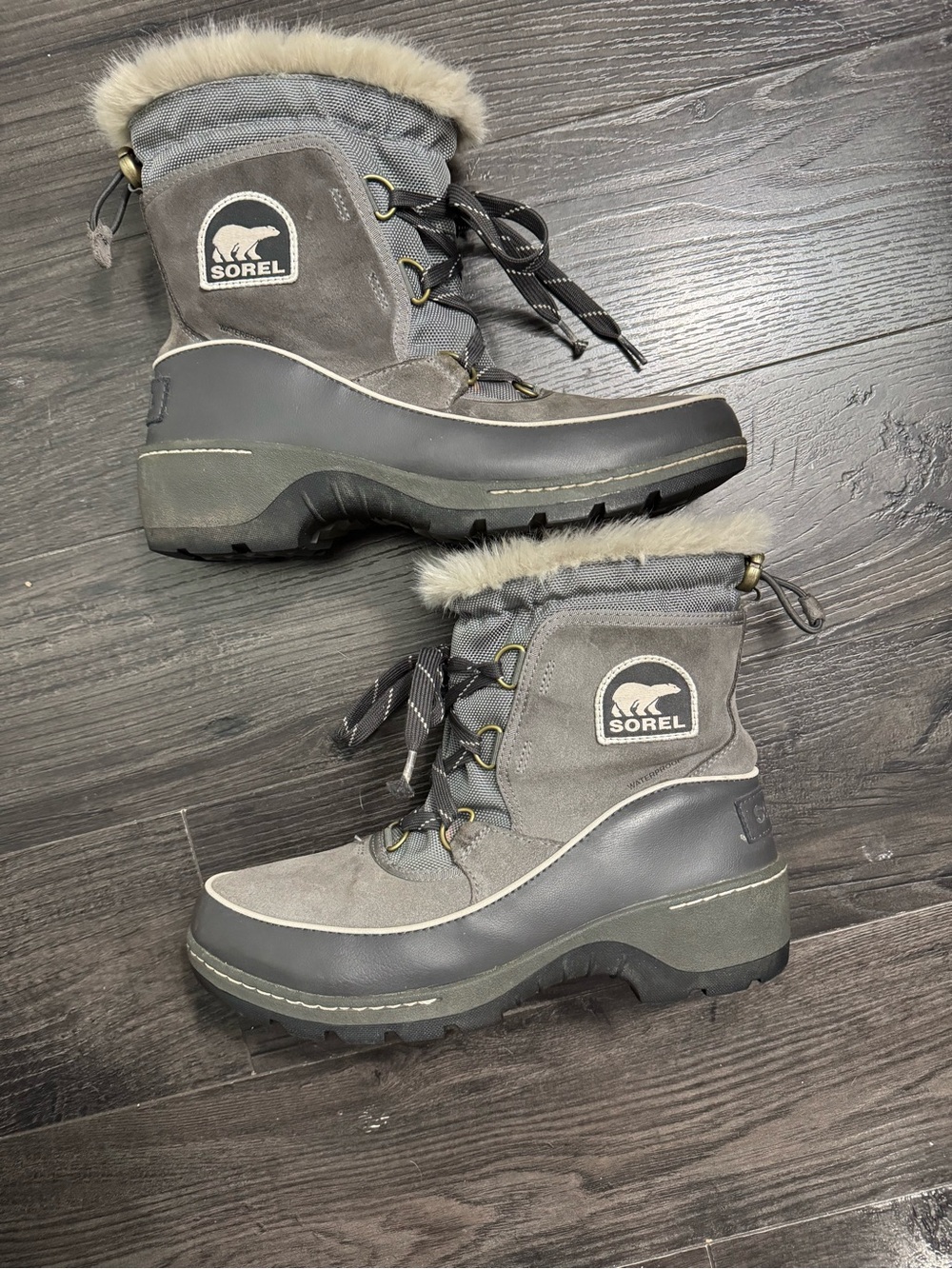 Sorel Women's Gray Tivoli lll Boot Size 9 - Picture 2 of 5